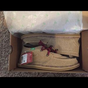 Sanuks